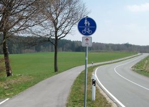 Foto Radverkehrsnetz - Zwischenwegweiser